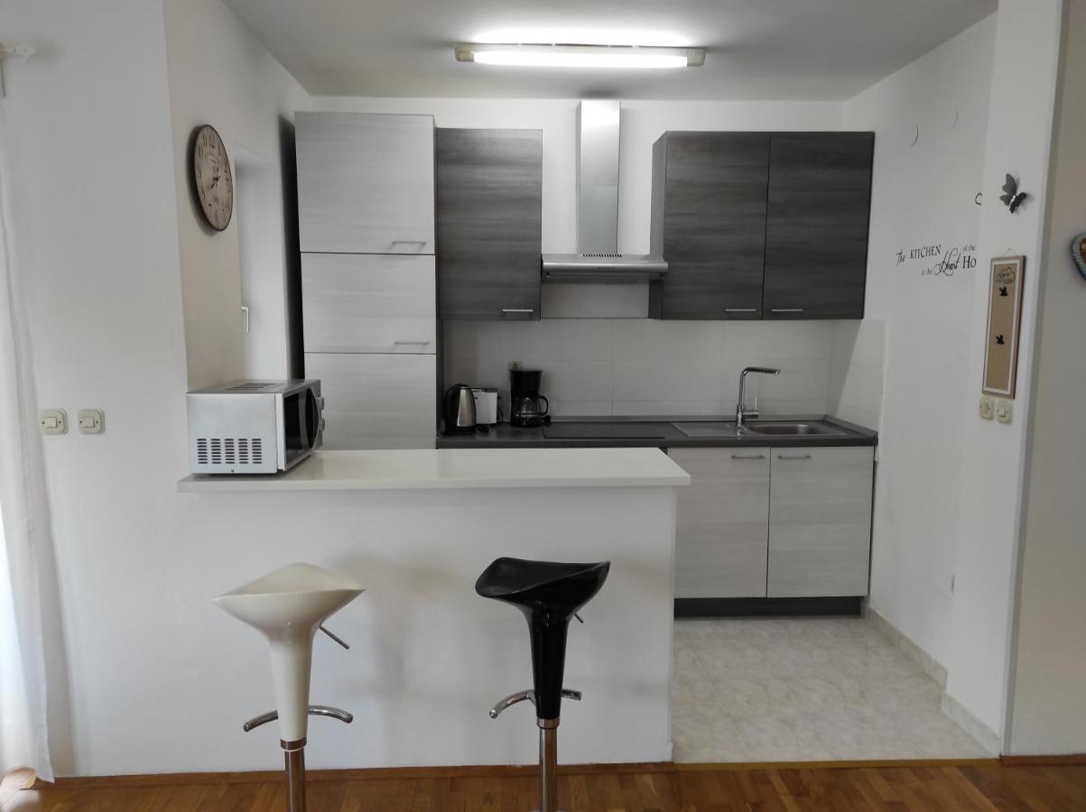 Apartman Eli Rovinj Exterior photo