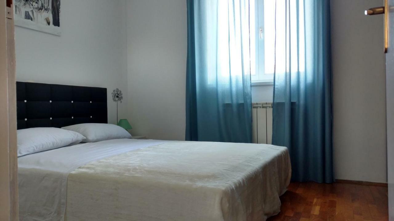 Apartman Eli Rovinj Exterior photo